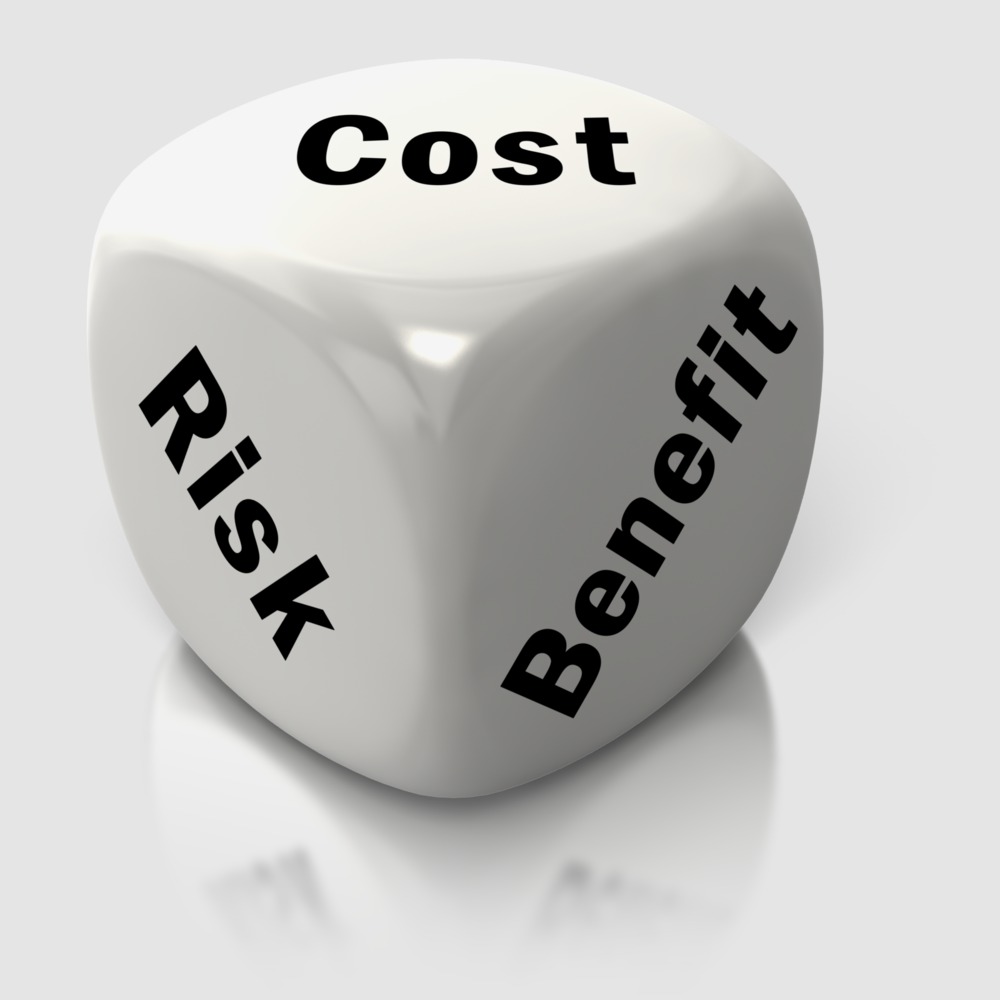 cost_benefit_risk_white_dice_2632